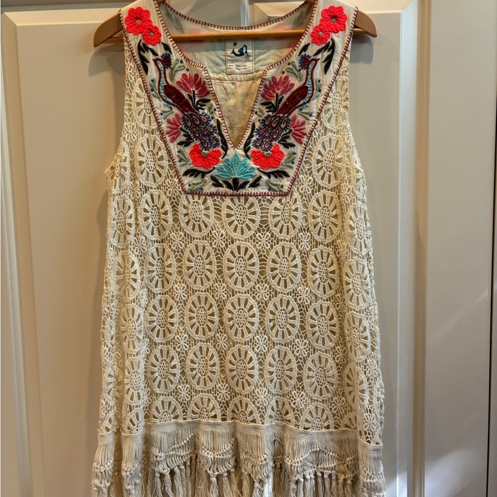 Embroidered Cream Sleeveless Mini Dress